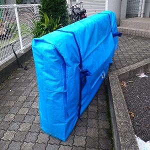 赤帽のベッドマットカバー